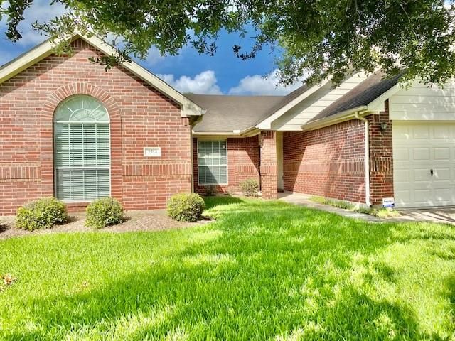 3514 Silouette Cove, Friendswood, TX 77546