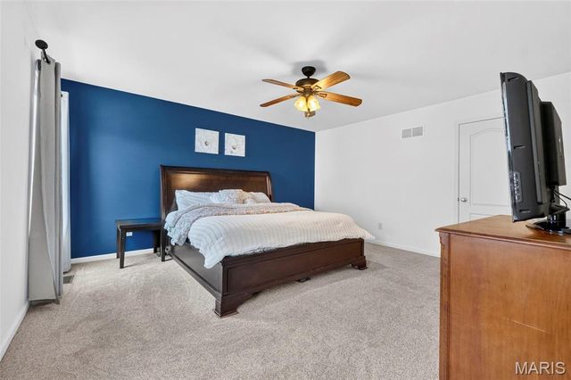 3128 Timberlodge Landing, St Charles, MO 63301