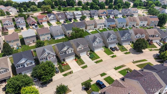 3128 Timberlodge Landing, St Charles, MO 63301