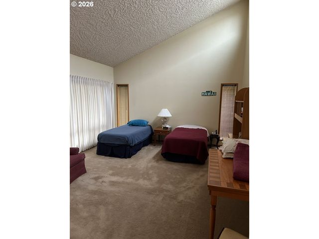 8003 Se EVERGREEN Hwy, Vancouver, WA 98664