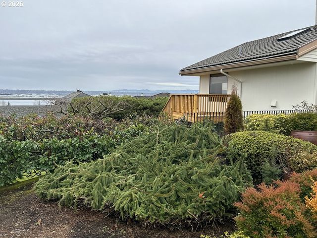 8003 Se EVERGREEN Hwy, Vancouver, WA 98664