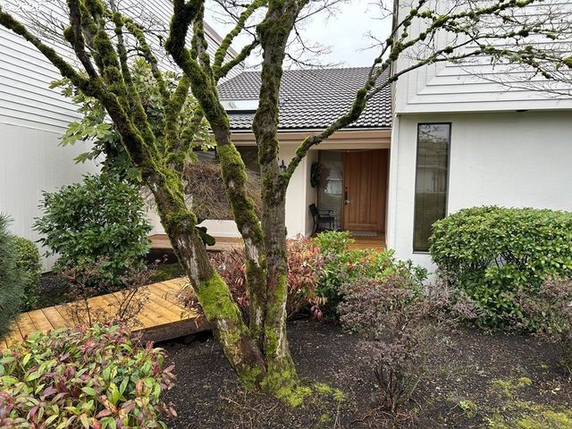 8003 Se EVERGREEN Hwy, Vancouver, WA 98664