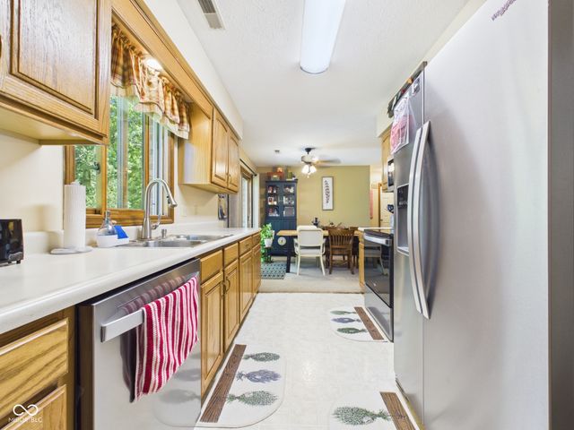 4719 Gleneagle Drive 22B, Anderson, IN 46013