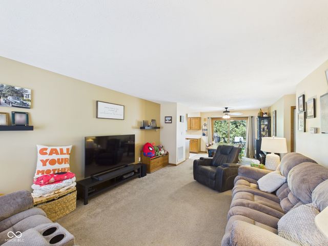 4719 Gleneagle Drive 22B, Anderson, IN 46013