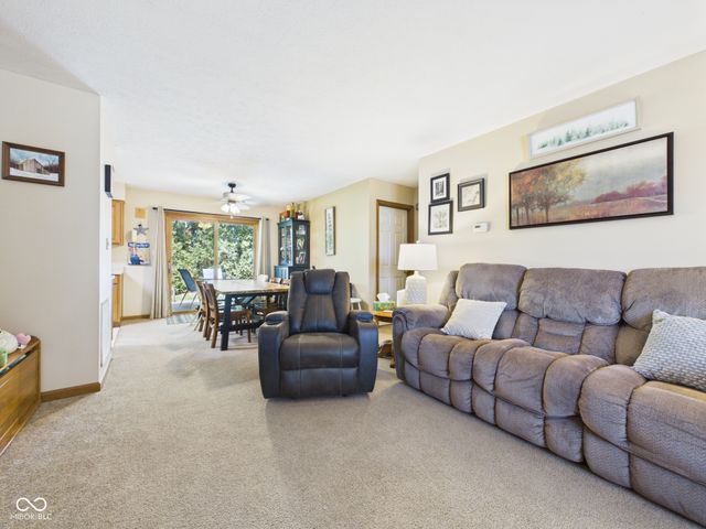 4719 Gleneagle Drive 22B, Anderson, IN 46013