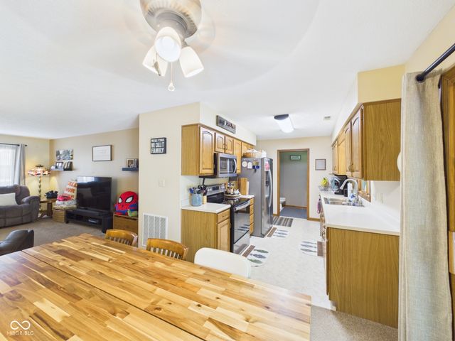 4719 Gleneagle Drive 22B, Anderson, IN 46013