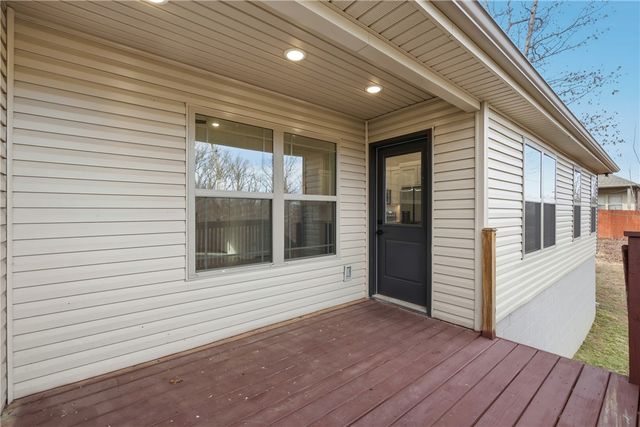 51 Kirkwall Drive, Bella Vista, AR 72715