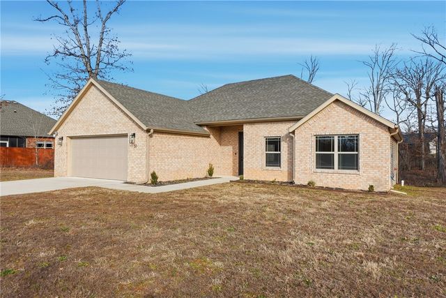 51 Kirkwall Drive, Bella Vista, AR 72715