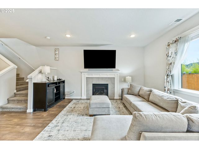 4418 BOUNTY Pl, Albany, OR 97322