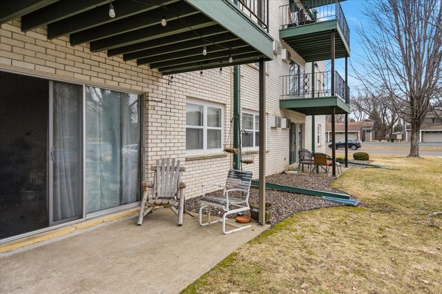 2720 Dale Street N C114, Roseville, MN 55113