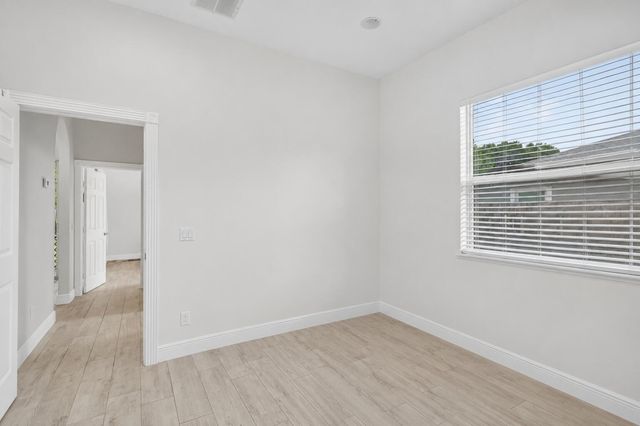 1571 SW Hunnicut Avenue, Port St. Lucie, FL 34953