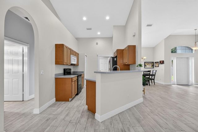 1571 SW Hunnicut Avenue, Port St. Lucie, FL 34953