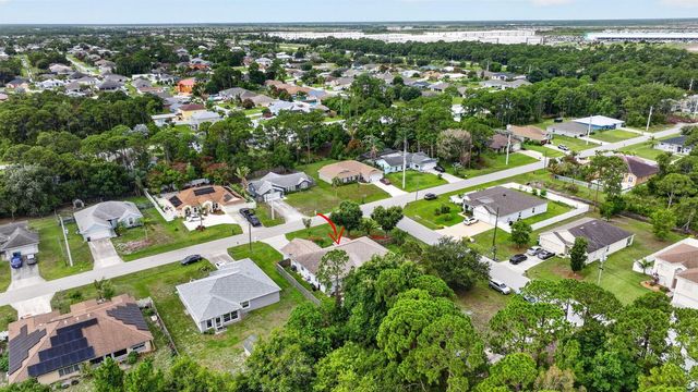 1571 SW Hunnicut Avenue, Port St. Lucie, FL 34953