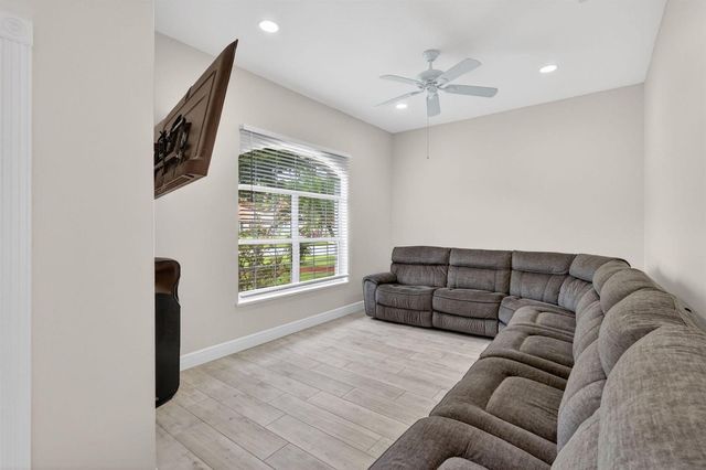 1571 SW Hunnicut Avenue, Port St. Lucie, FL 34953