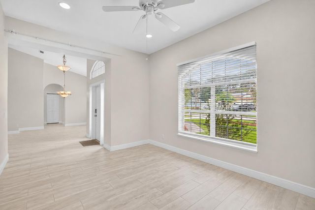 1571 SW Hunnicut Avenue, Port St. Lucie, FL 34953