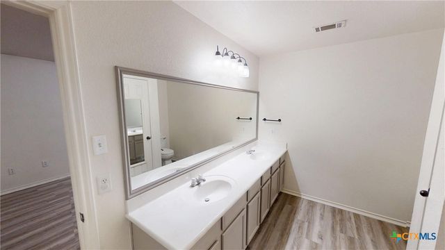 212 Sims Ridge Drive, Nolanville, TX 76559