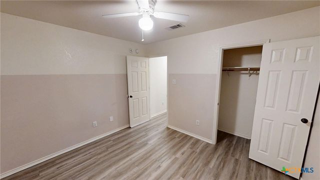 212 Sims Ridge Drive, Nolanville, TX 76559