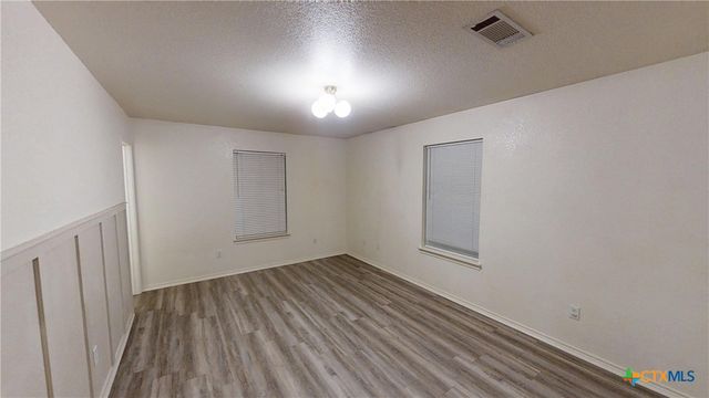 212 Sims Ridge Drive, Nolanville, TX 76559