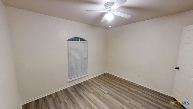 212 Sims Ridge Drive, Nolanville, TX 76559