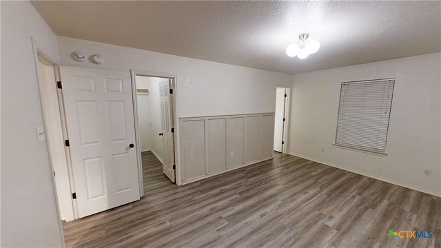 212 Sims Ridge Drive, Nolanville, TX 76559