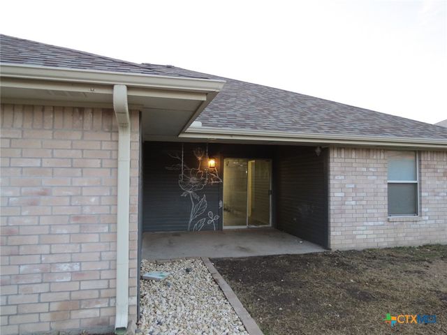 212 Sims Ridge Drive, Nolanville, TX 76559