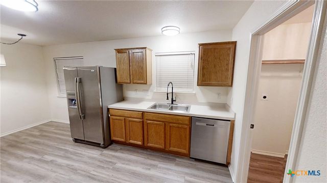 212 Sims Ridge Drive, Nolanville, TX 76559