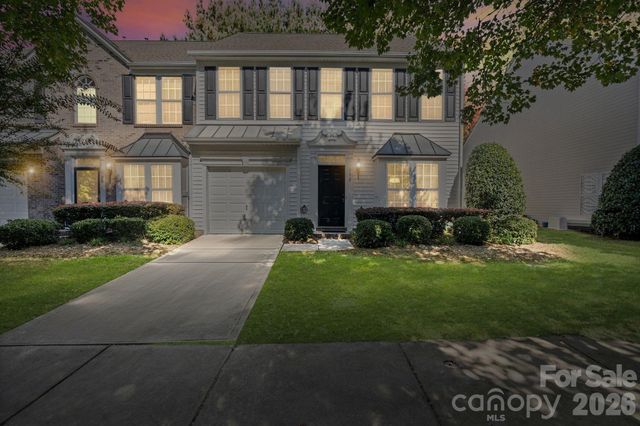 152 Cypress Landing Drive, Mooresville, NC 28117