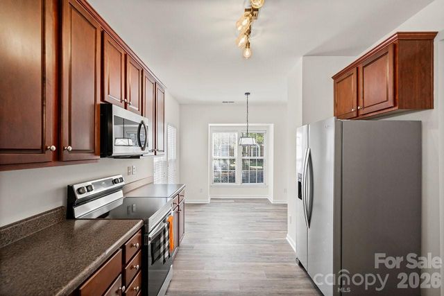 152 Cypress Landing Drive, Mooresville, NC 28117