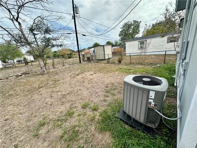 2714 Auther St, Corpus Christi, TX 78410