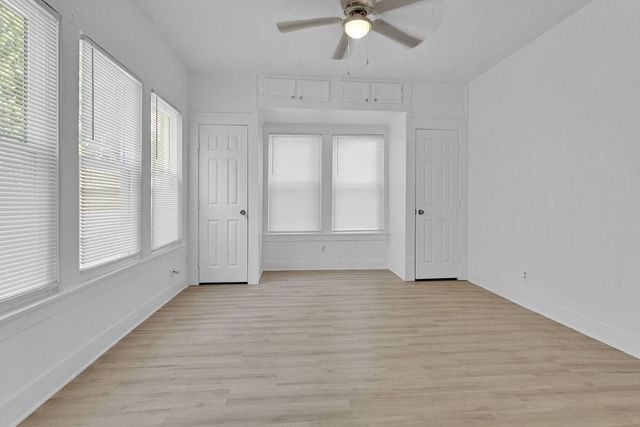 831 W Houston Street, Tyler, TX 75702