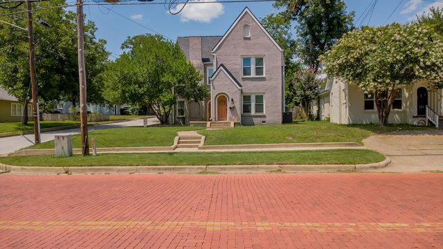 831 W Houston Street, Tyler, TX 75702