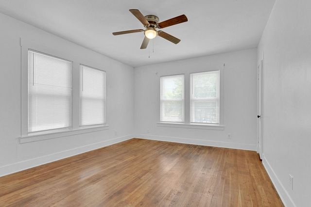831 W Houston Street, Tyler, TX 75702