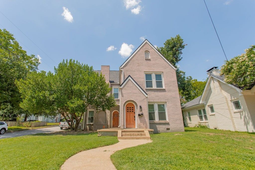 831 W Houston Street, Tyler, TX 75702