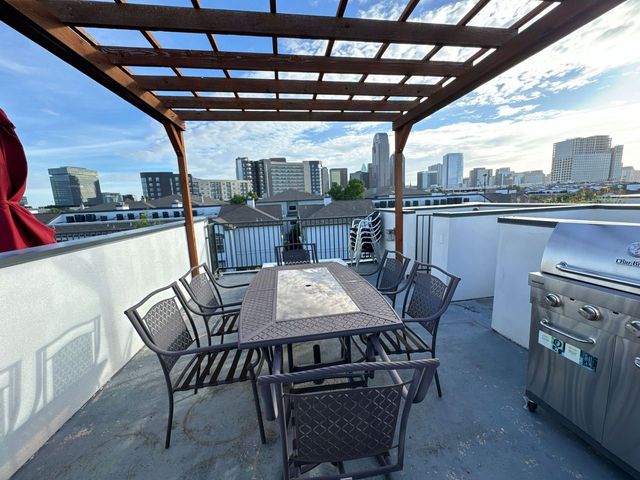 711 Colten James Lane, Dallas, TX 75204
