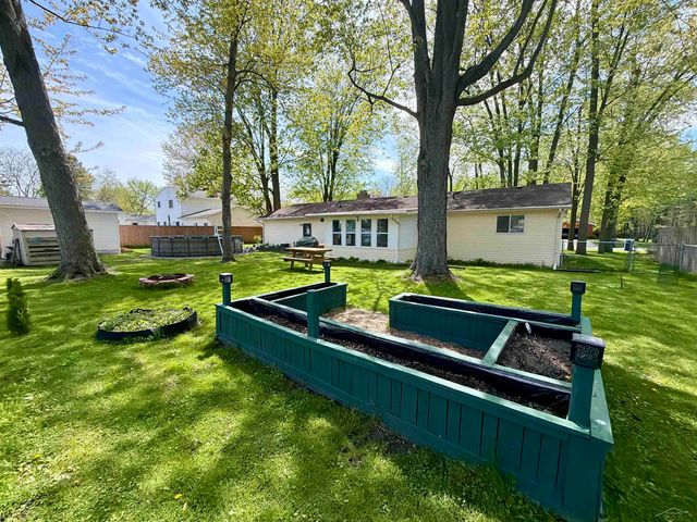 1072 Birch Road, Thomas Twp, MI 48609