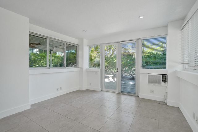 1415 SE 2nd Street 1-4, Fort Lauderdale, FL 33301