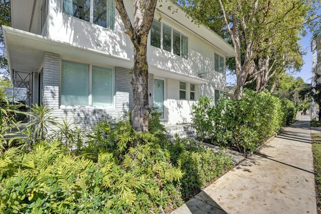 1415 SE 2nd Street 1-4, Fort Lauderdale, FL 33301