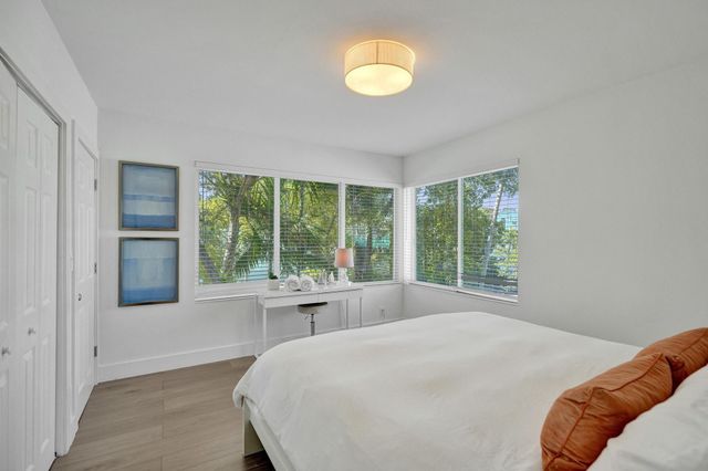 1415 SE 2nd Street 1-4, Fort Lauderdale, FL 33301