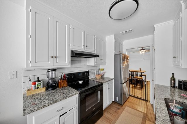 3220 Preston Dr, Midland, TX 79707