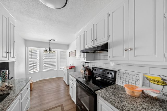 3220 Preston Dr, Midland, TX 79707