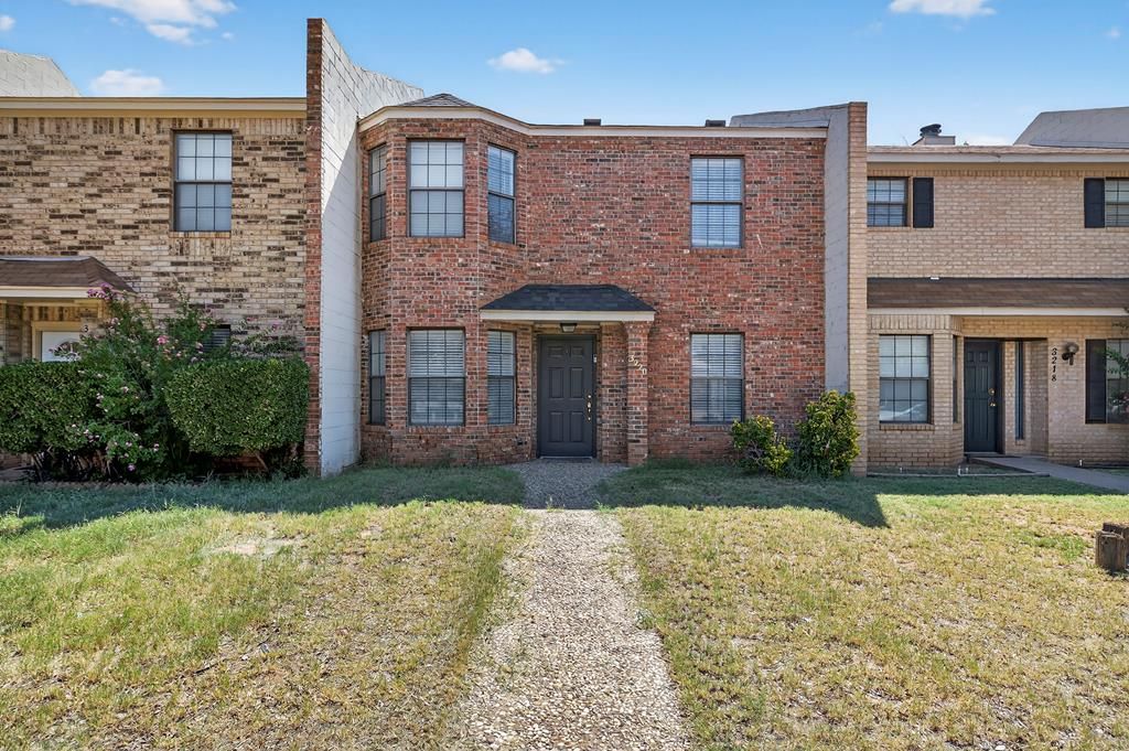 3220 Preston Dr, Midland, TX 79707