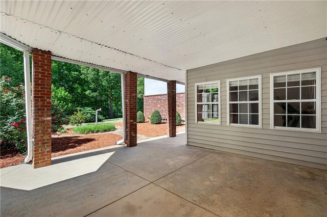 40 O'Dell Ridge, Newnan, GA 30263