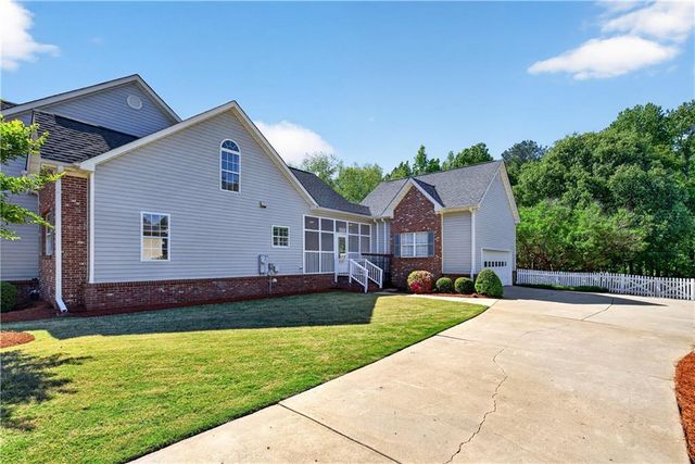 40 O'Dell Ridge, Newnan, GA 30263