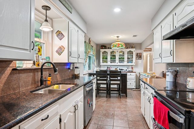 305 Cockrell Hill Road, Ovilla, TX 75154