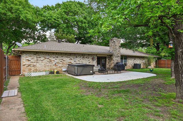 305 Cockrell Hill Road, Ovilla, TX 75154