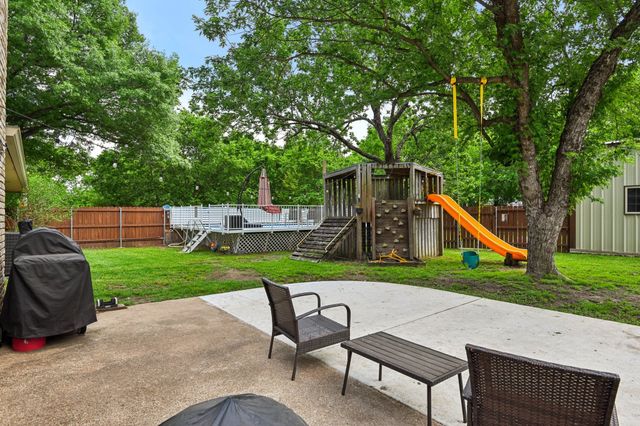 305 Cockrell Hill Road, Ovilla, TX 75154