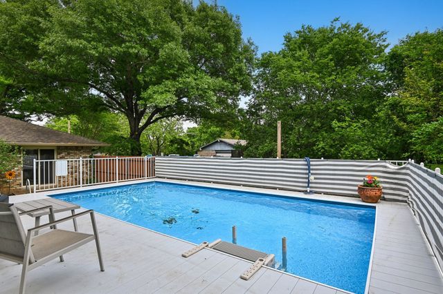 305 Cockrell Hill Road, Ovilla, TX 75154