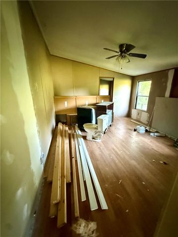 464 Earls Mill Road, Seneca, SC 29678