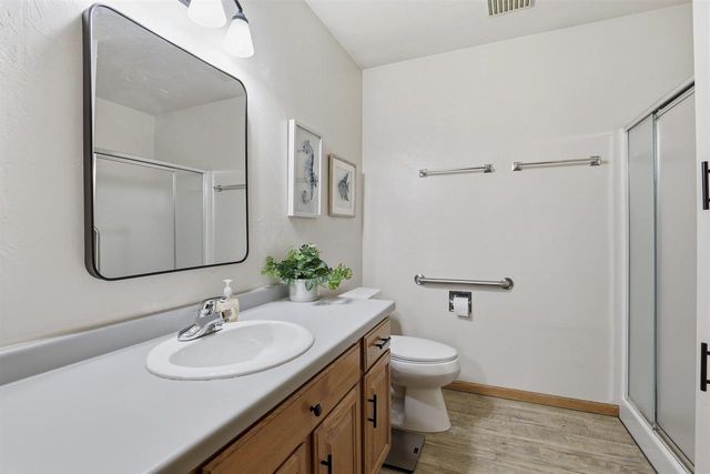 22 SPENCER VILLAGE COURT, Appleton, WI 54914