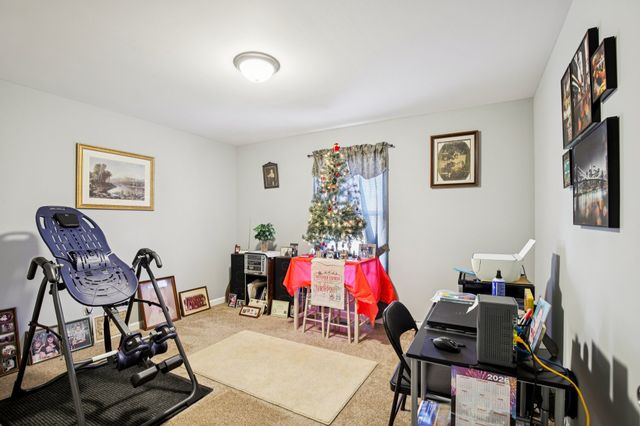 104 Jollie Ln, Westmoreland, TN 37186